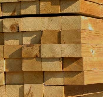 Kvadreret træ termofyr 42x65mm pr. løbende meter.