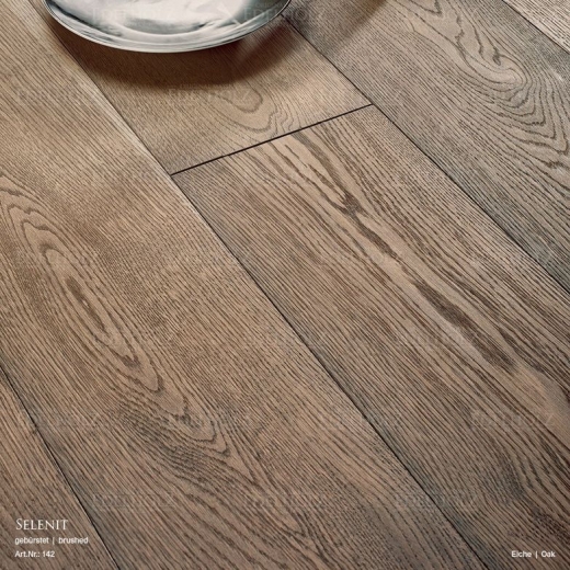 Ædeltræsparket Triplett Oldstyle overflade 142 i land 14x180mm pr. kvadratmeter