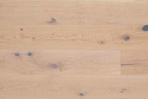 Planke 3-lags Välinge 2G Eiche Country XL - børstet & lys hvid slutolieret pr. kvadratmeter.